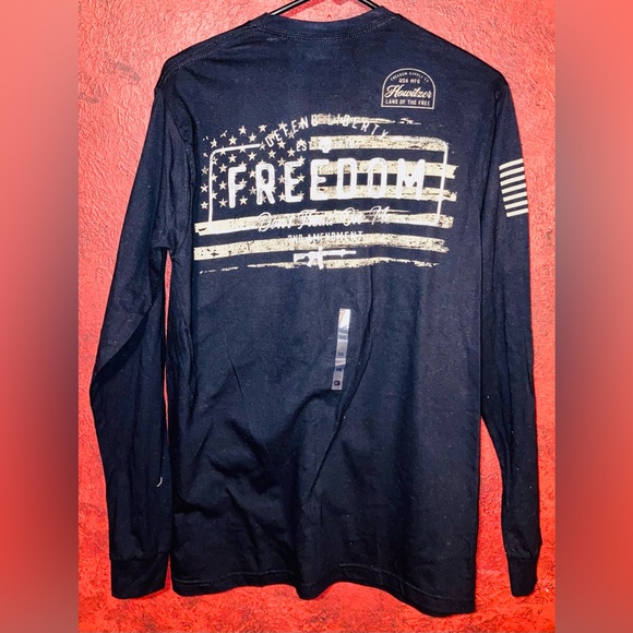 Howitzer Tee - Picture 4 of 6